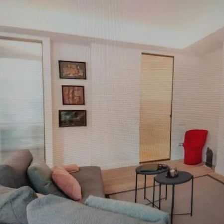 Di Trevi Appartement *